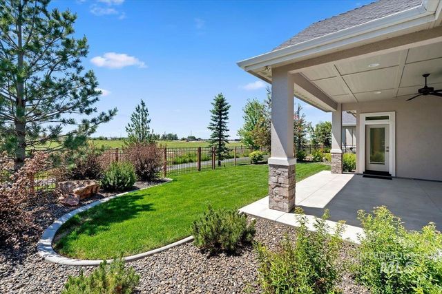 8111 W Corinthia St, Eagle, ID 83616
