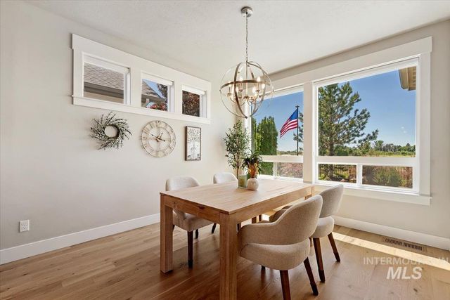 8111 W Corinthia St, Eagle, ID 83616