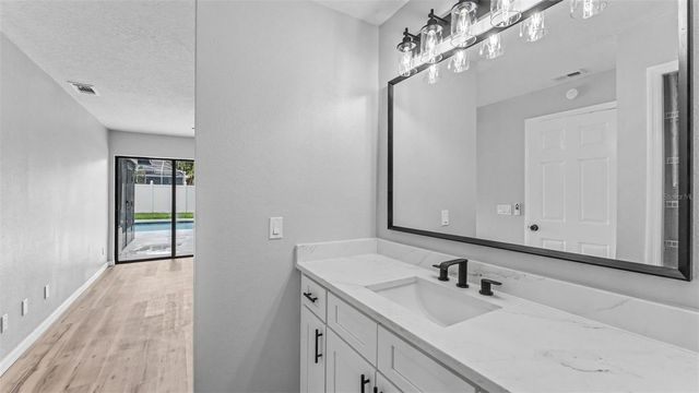 1100 HAMMOCK SHADE DRIVE, Lakeland, FL 33809