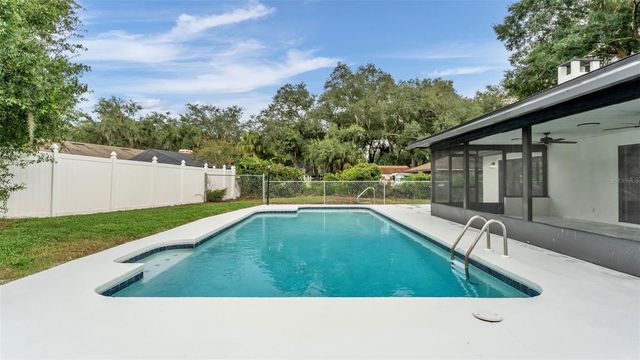 1100 HAMMOCK SHADE DRIVE, Lakeland, FL 33809