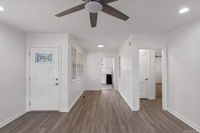 6712 Longwood Road, Cammack Village, AR 72207