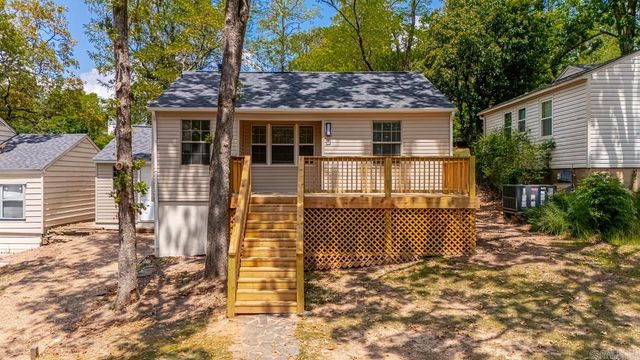 6712 Longwood Road, Cammack Village, AR 72207