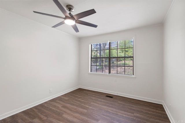 6712 Longwood Road, Cammack Village, AR 72207
