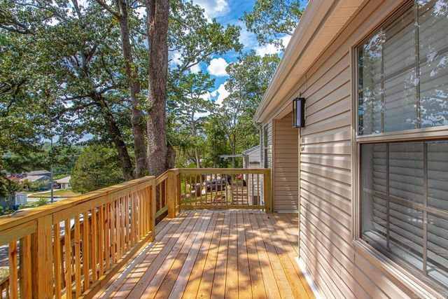 6712 Longwood Road, Cammack Village, AR 72207