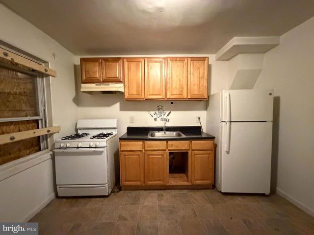 2428 ETTING ST, Baltimore, MD 21217
