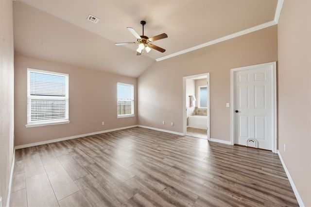 21201 River Lark Lane, Edmond, OK 73012