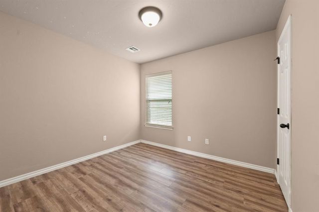 21201 River Lark Lane, Edmond, OK 73012