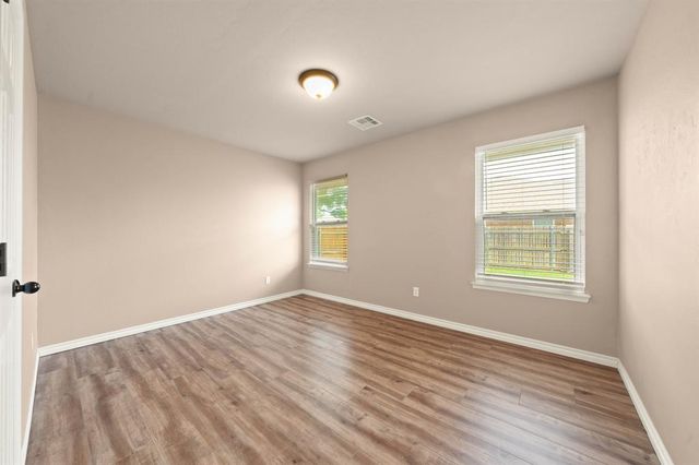 21201 River Lark Lane, Edmond, OK 73012