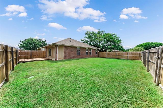 21201 River Lark Lane, Edmond, OK 73012