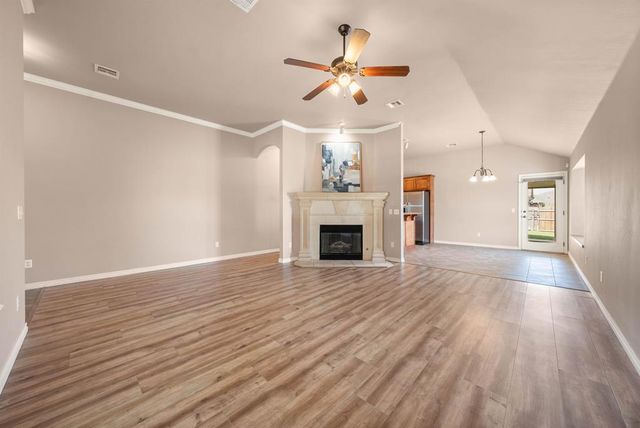 21201 River Lark Lane, Edmond, OK 73012