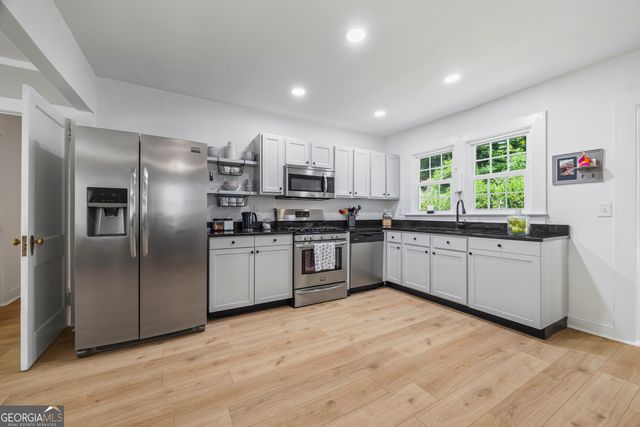 158 Brookside Drive, Elberton, GA 30635