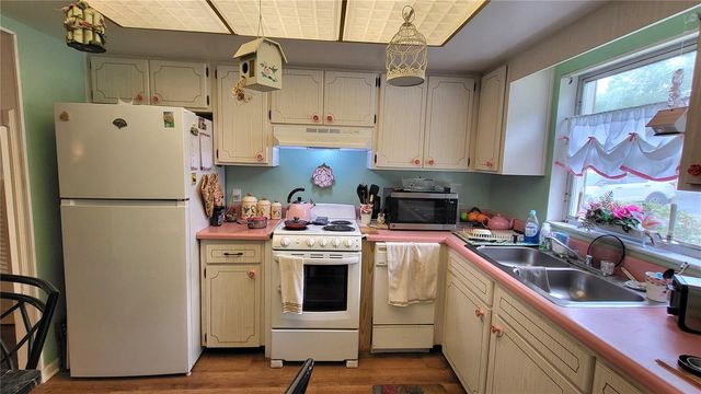 1421 NORMANDY PARK DRIVE 4, Clearwater, FL 33756