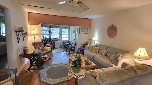 1421 NORMANDY PARK DRIVE 4, Clearwater, FL 33756