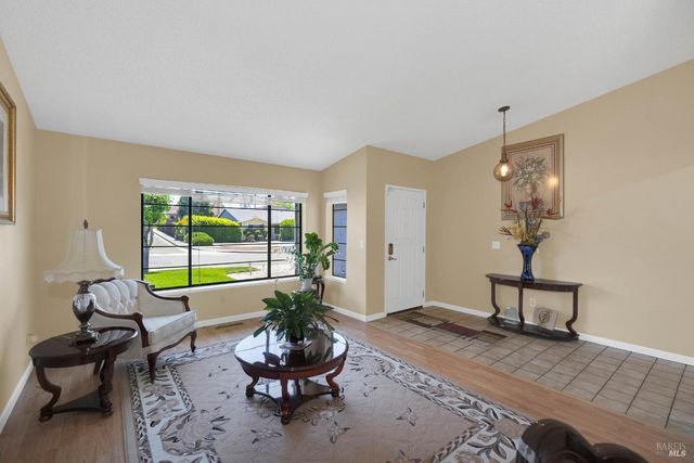 172 Pinto Dr, Vallejo, CA 94591