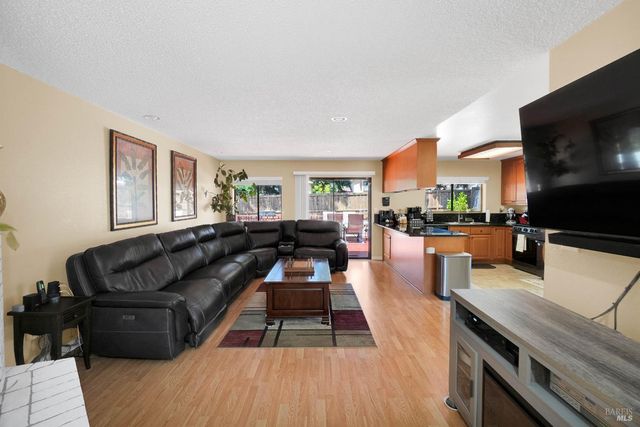 172 Pinto Dr, Vallejo, CA 94591