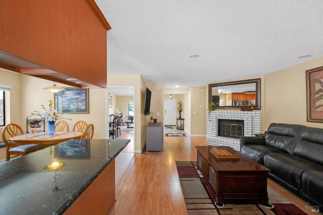 172 Pinto Dr, Vallejo, CA 94591