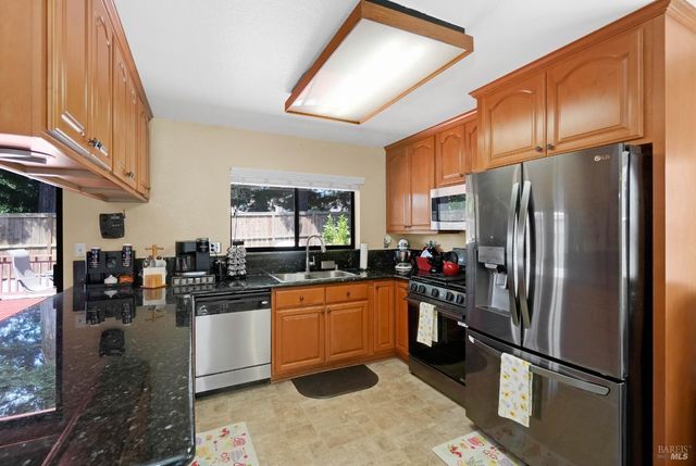 172 Pinto Dr, Vallejo, CA 94591