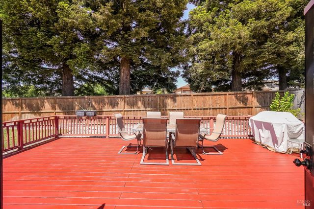 172 Pinto Dr, Vallejo, CA 94591