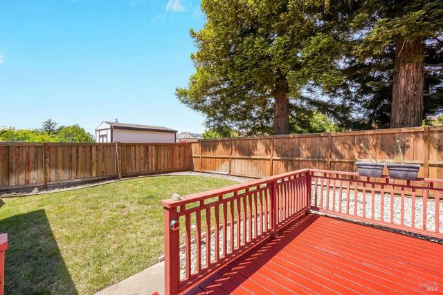 172 Pinto Dr, Vallejo, CA 94591