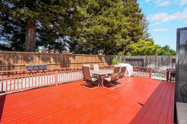 172 Pinto Dr, Vallejo, CA 94591