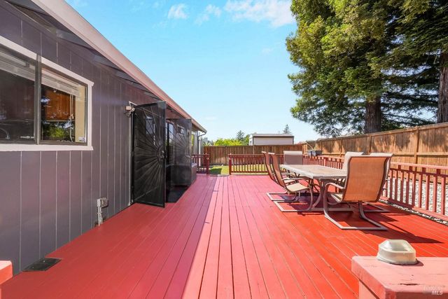 172 Pinto Dr, Vallejo, CA 94591