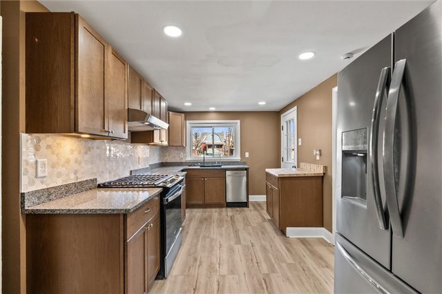 391 Vermont Ave, Rochester, PA 15074