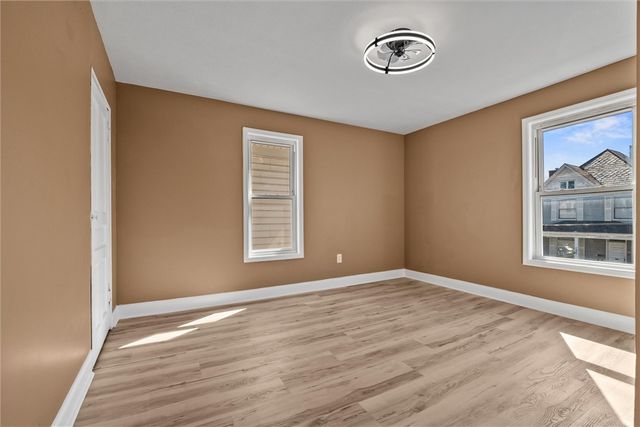 391 Vermont Ave, Rochester, PA 15074