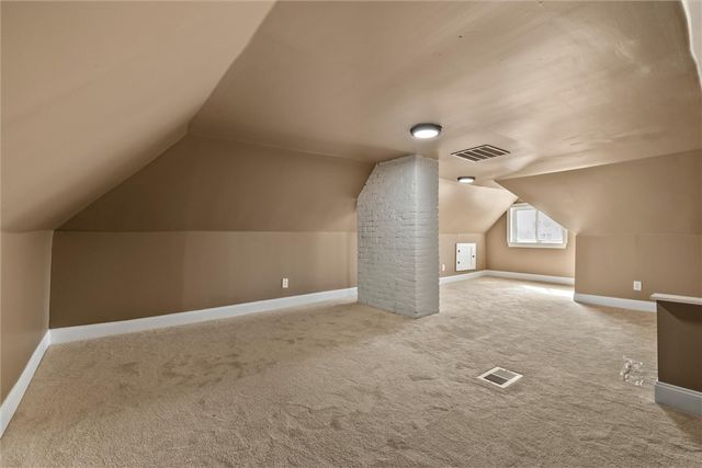 391 Vermont Ave, Rochester, PA 15074