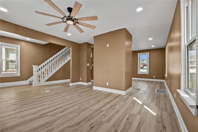 391 Vermont Ave, Rochester, PA 15074