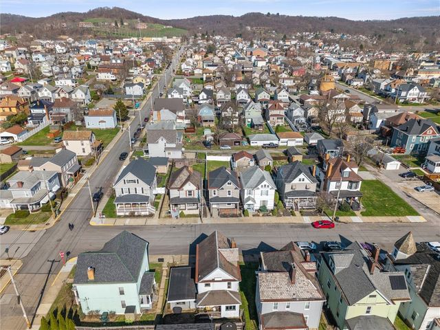 391 Vermont Ave, Rochester, PA 15074