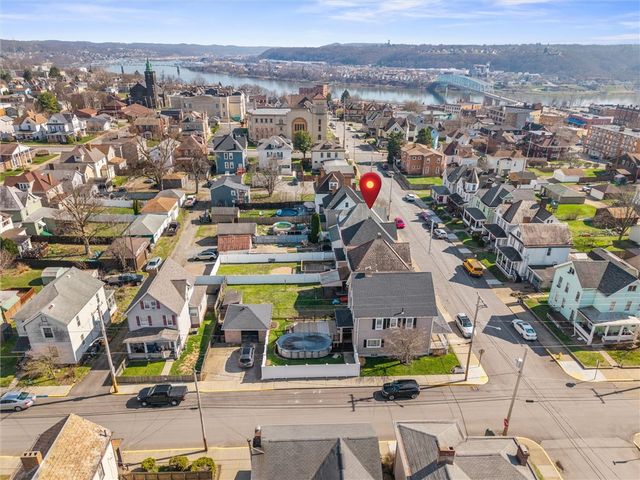 391 Vermont Ave, Rochester, PA 15074