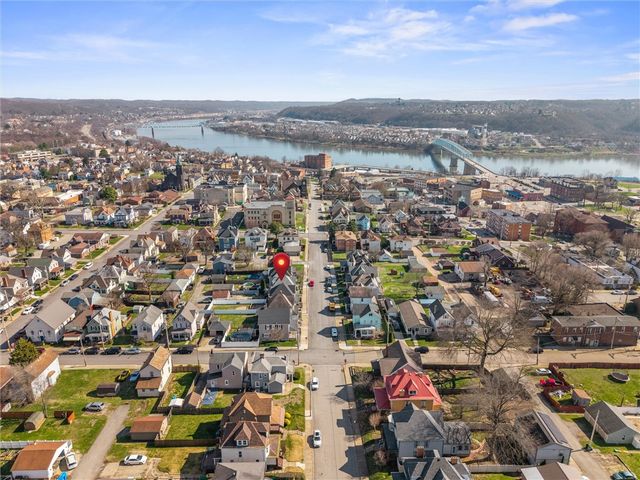 391 Vermont Ave, Rochester, PA 15074