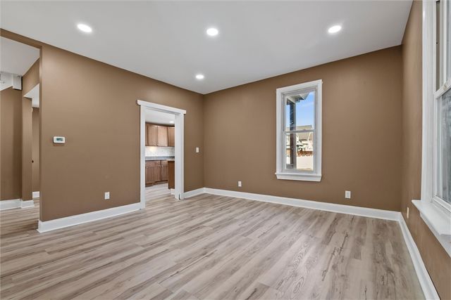 391 Vermont Ave, Rochester, PA 15074