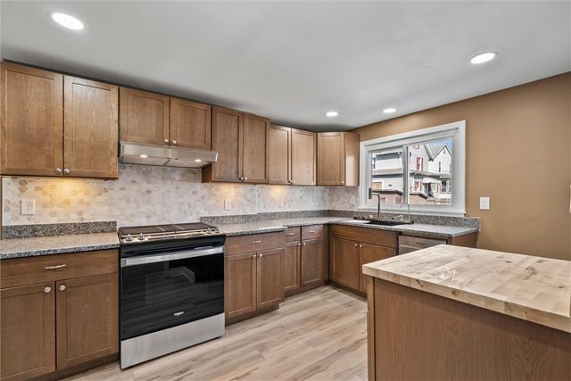 391 Vermont Ave, Rochester, PA 15074