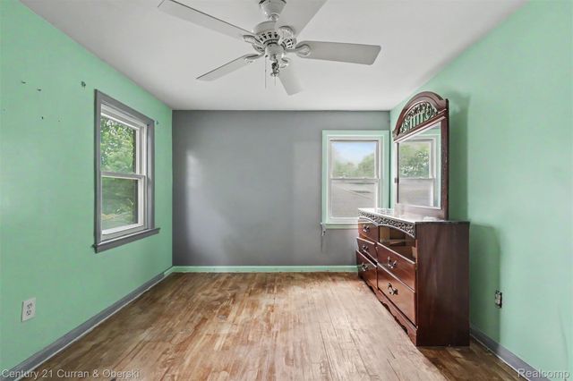 6559 Kolb Avenue, Allen Park, MI 48101