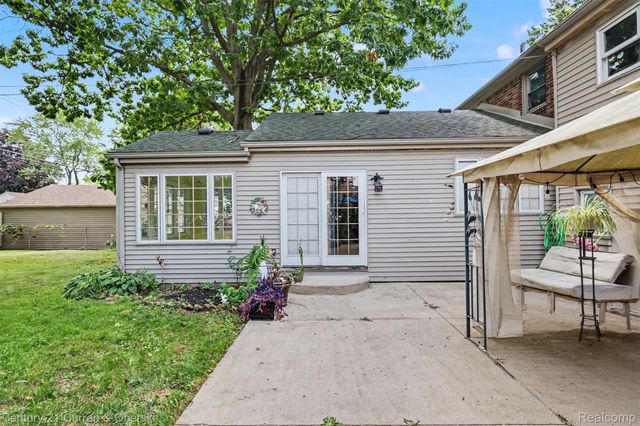 6559 Kolb Avenue, Allen Park, MI 48101