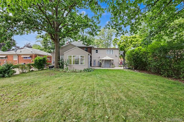 6559 Kolb Avenue, Allen Park, MI 48101
