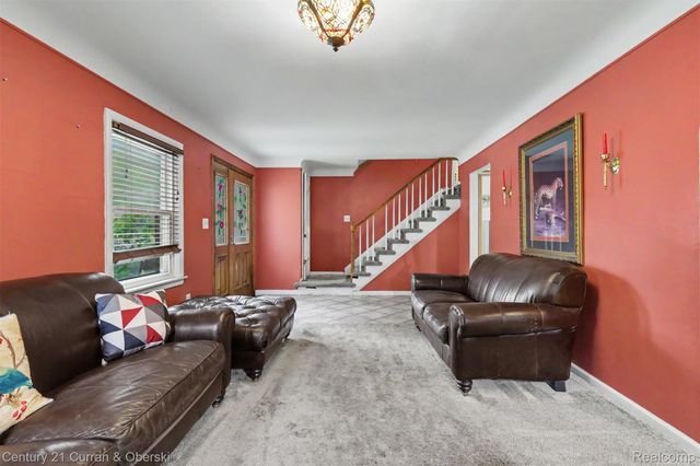6559 Kolb Avenue, Allen Park, MI 48101