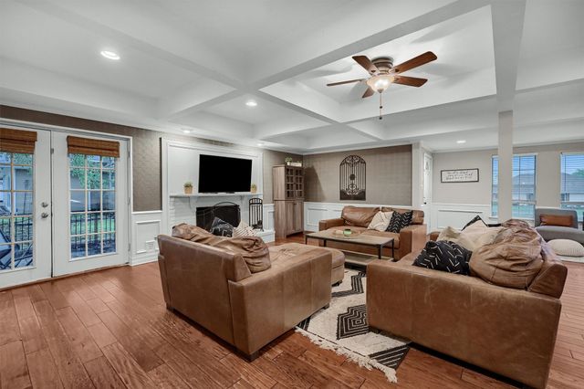 105 Cocopa Drive, Gainesville, TX 76240