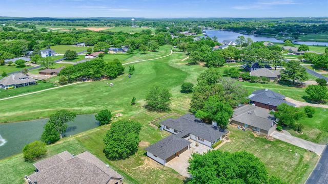 105 Cocopa Drive, Gainesville, TX 76240