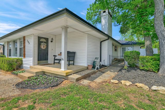 105 Cocopa Drive, Gainesville, TX 76240
