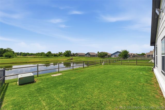 10912 N 117th East Avenue, Owasso, OK 74055