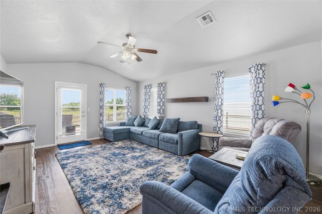 10912 N 117th East Avenue, Owasso, OK 74055