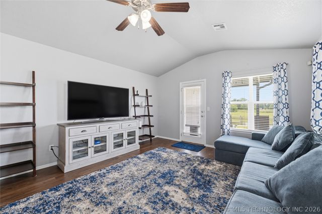 10912 N 117th East Avenue, Owasso, OK 74055