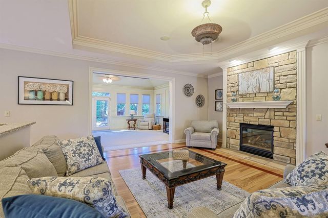 818 Lauren Drive, Villa Hills, KY 41017