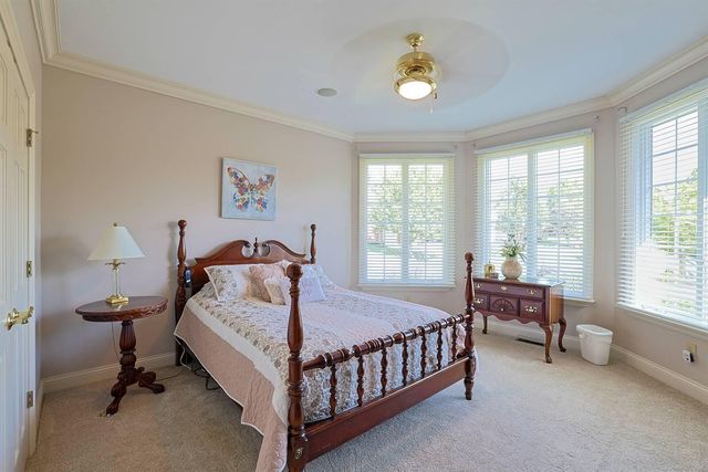 818 Lauren Drive, Villa Hills, KY 41017