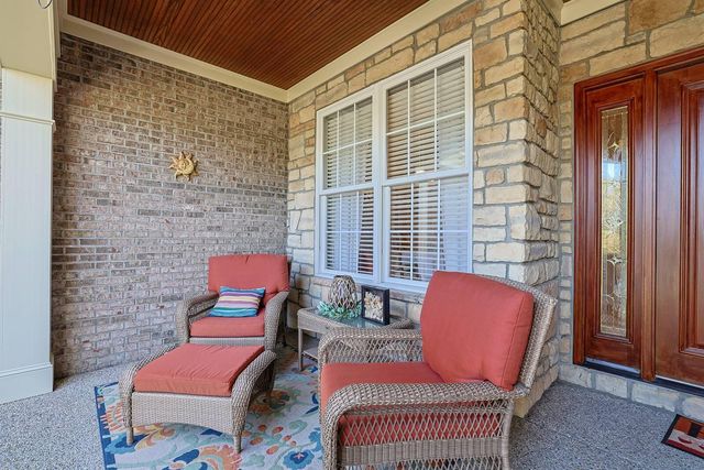818 Lauren Drive, Villa Hills, KY 41017