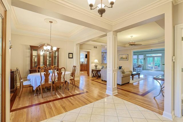 818 Lauren Drive, Villa Hills, KY 41017