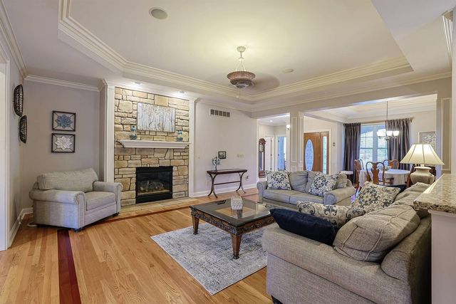 818 Lauren Drive, Villa Hills, KY 41017