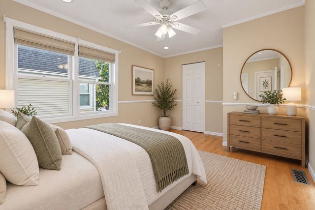 85 Hammond Pl 85, Woburn, MA 01801